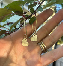 Load image into Gallery viewer, Tiny Heart Dangle Earrings
